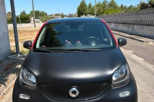 Smart Forfour con passaggio di proprietà compreso