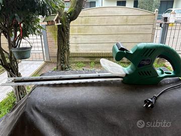 Taglia siepe elettrica