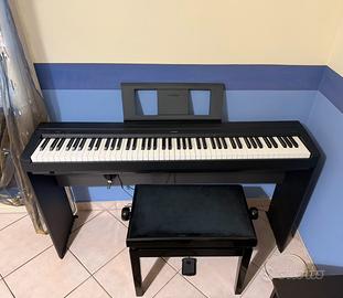 Pianoforte digitale Yamaha P-45 nero 88 tasti