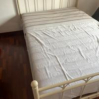 Letto completo di struttura e rete