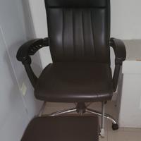 poltrona ufficio reclinabile poggiapiedi estraibil