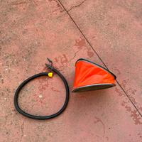 Pompa a pedale per gonfiabili