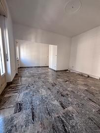 Quadrilocale in centro a Valenza