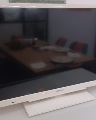 Smart TV Hitachi Bianco - Con Wi-Fi