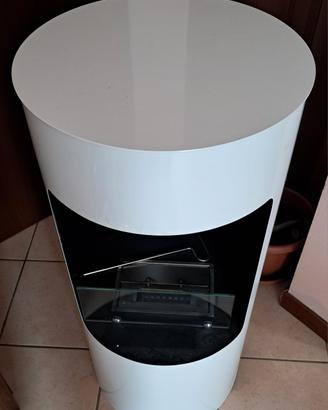 Caminetto a bioetanolo da terra – design moderno