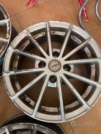 Cerchi in lega  citroen c1