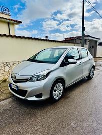 Toyota Yaris 1.0 5 porte Lounge
