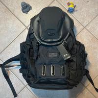 Zaino Oakley Kitchen Sink