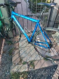 bicicletta forcella in carbonio