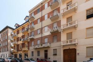 3 LOCALI A TORINO