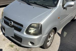 Opel Agila