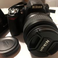 Macchina fotografica Nikon D3100 + obiettivo 18-55