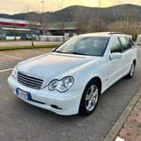 Mercedes classe c 220 CDI classica 143 cavalli neo