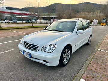 Mercedes classe c 220 CDI classica 143 cavalli neo