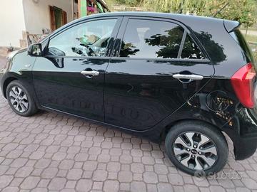 KIA PICANTO 
STOP&GO 5 PORTE TECHNO