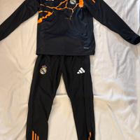 Tuta completa real madrid M
