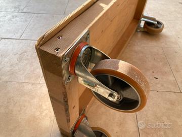 Carrello in legno
