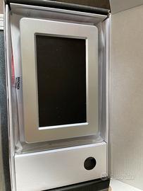 Cornice digitale brondi