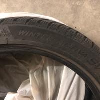 Gomme auto