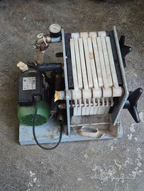 pompa per travaso vino olio con filtro 