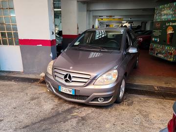 Mercedes-benz B 180 BlueEFFICIENCY Sport 115cv