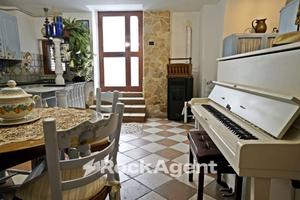 ELEGANTE CASA RUSTICA PROVENZALE