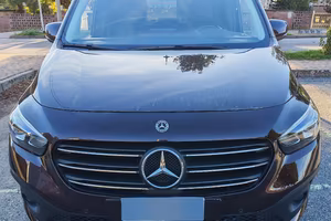 Mercedes Benz T Class 180