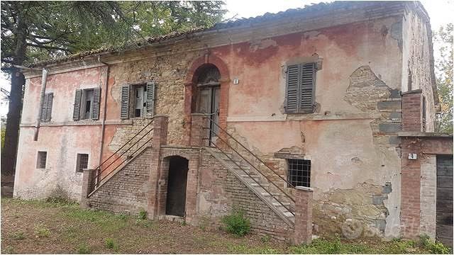 Rustico da ristrutturare - Vista 3