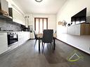 cinque-locali-con-garage