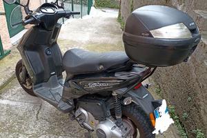 Scooter Typhoon Piaggio 125