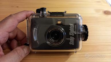 Macchina fotografica subacquea - non usa e getta