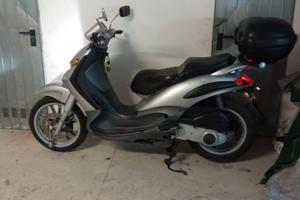 PIAGGIO BEVERLY 