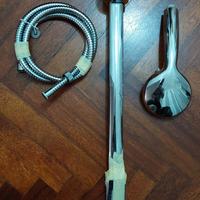 Colonna soffione doccia set con tubo. 