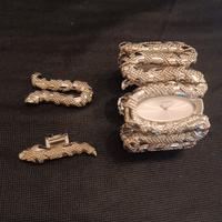 orologio : ROBERTO CAVALLI .