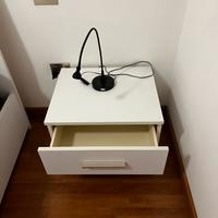 Coppia di comodini camera matrimoniale