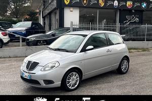 Lancia Ypsilon 1.2 BENZ/GPLGARANZIA