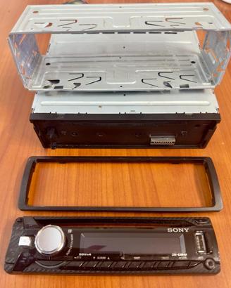 Autoradio Sony pari al Nuovo!