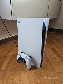 PlayStation 5 + scheda 1TB + 3 GIOCHI