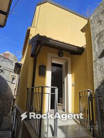 Casa indipendente di 95 m² con 3 locali a Riace