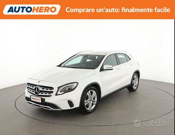 MERCEDES-BENZ GLA 180 HM87433