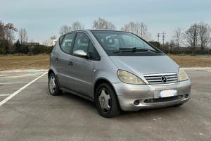 Mercedes classe A170 Neopatentati trattabile