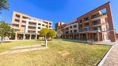 3 LOCALI A CIVITANOVA MARCHE