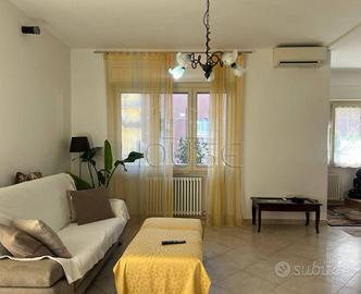 Casa indipendente di 132 m² con 5 locali a Umberti