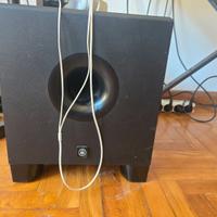 Yamaha Genos, coppia KRK Rokit 5, subwoofer yamaha