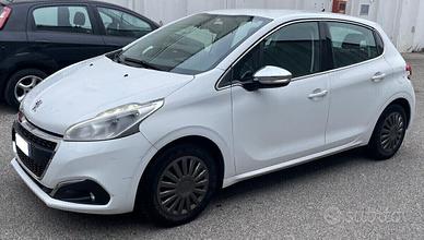 Peugeot 208 PureTech 82 5 porte Active
