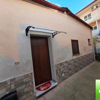 Semi Indipendente Ristrutturato Arredato Via Trabo