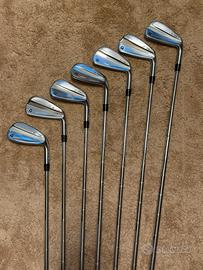 Set TaylorMade P790 KBS Tour 90R