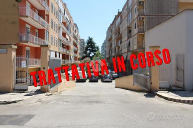 3 LOCALI A BRINDISI