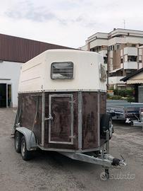 Rimorchio Wolf Neuenstein trasporto cavalli