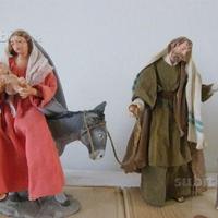 Statue presepio fuga in Egitto